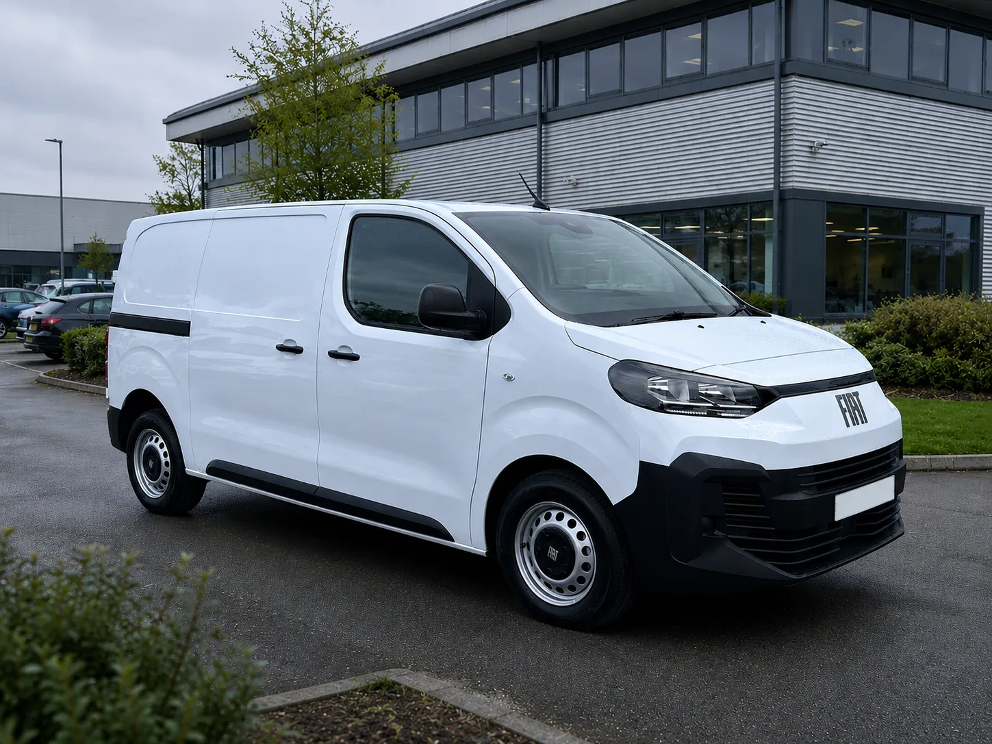 Fiat Scudo L1 Auto - front view