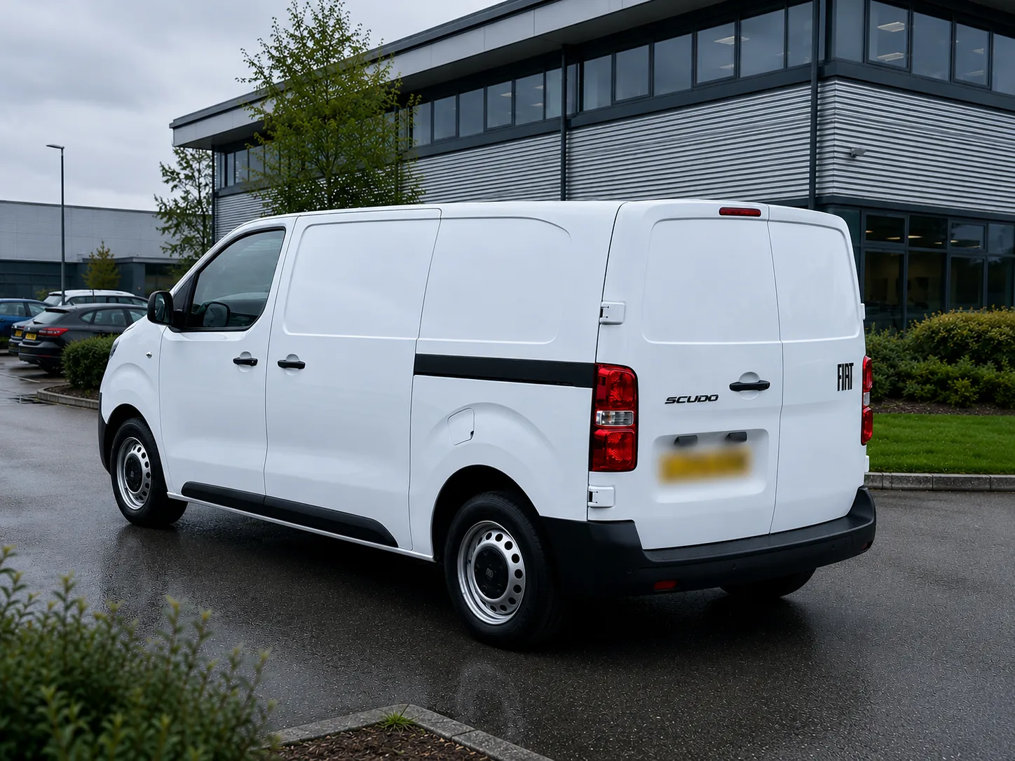 Fiat Scudo L1 Auto - rear view