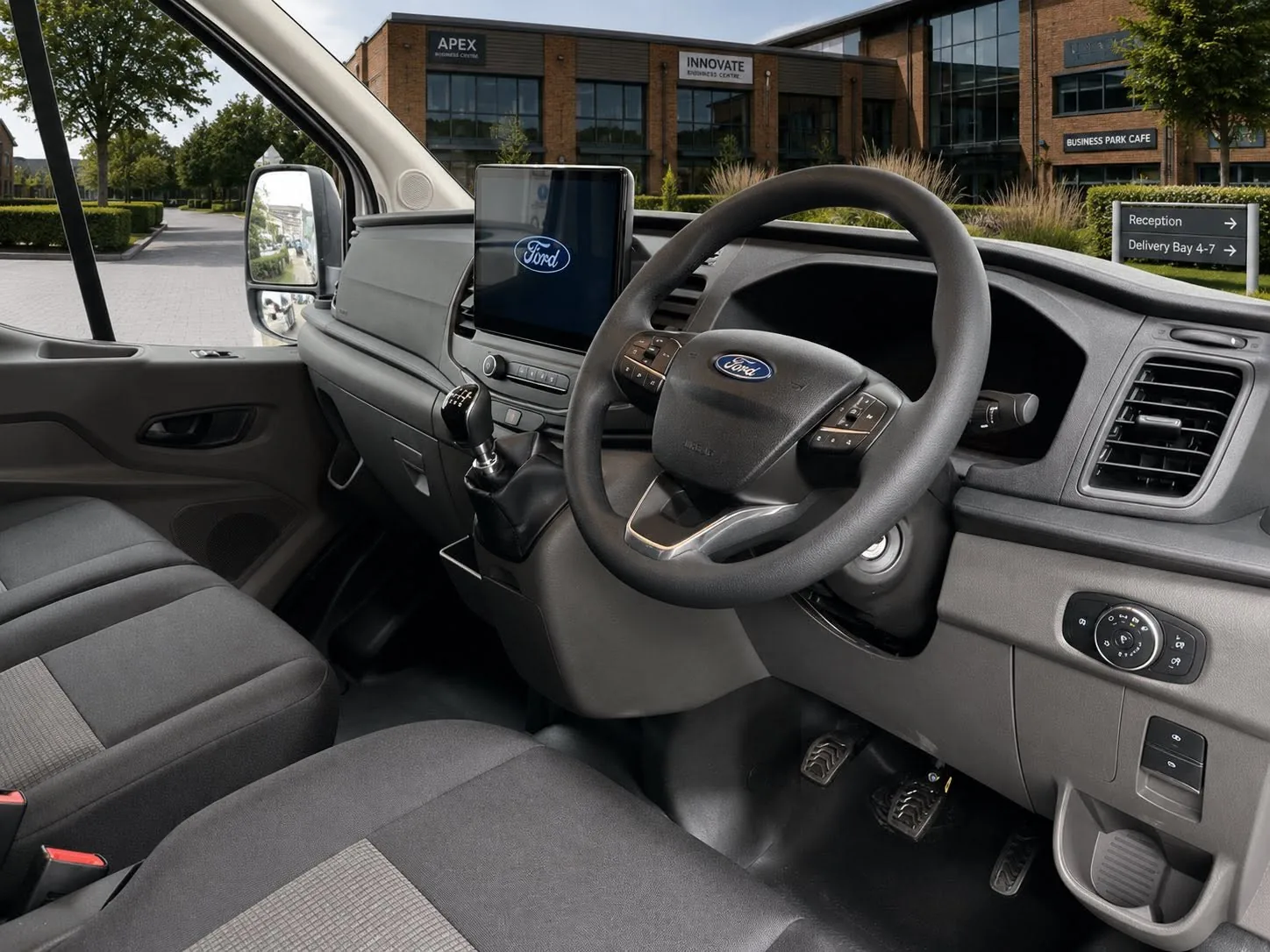 ford-transit-l3-h3-leader-cab