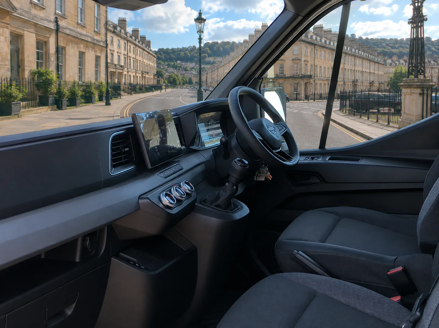 nissan-interstar-acenta-luton-cab