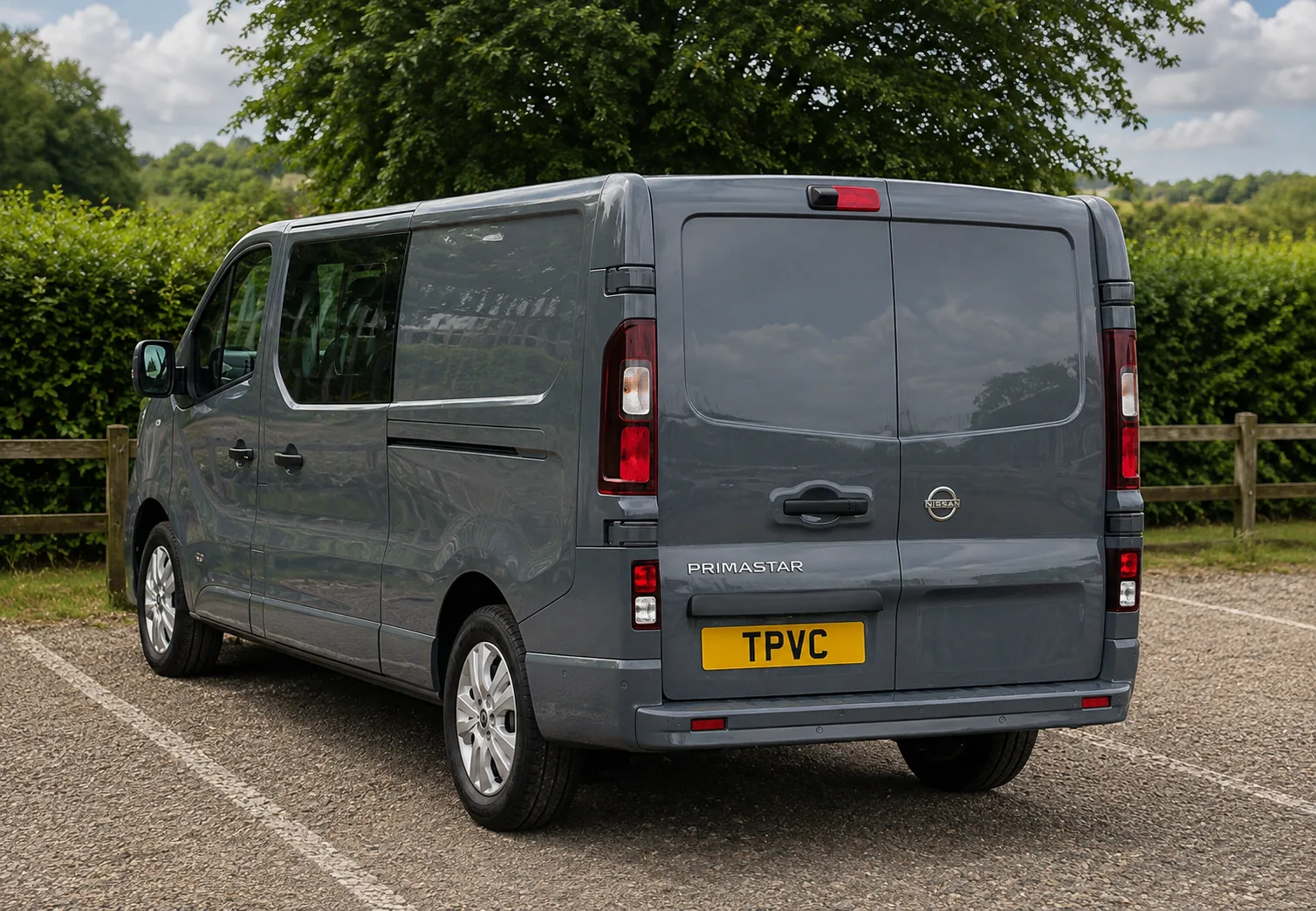 nissan-primastar-tekna-dciv-l2-rear