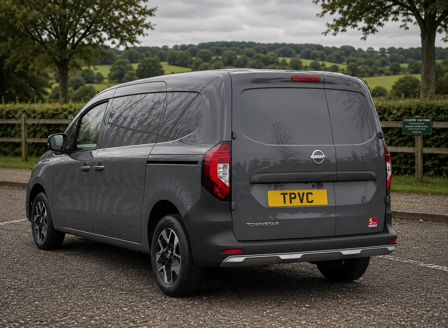 nissan-townstar-tekna-l2-rear