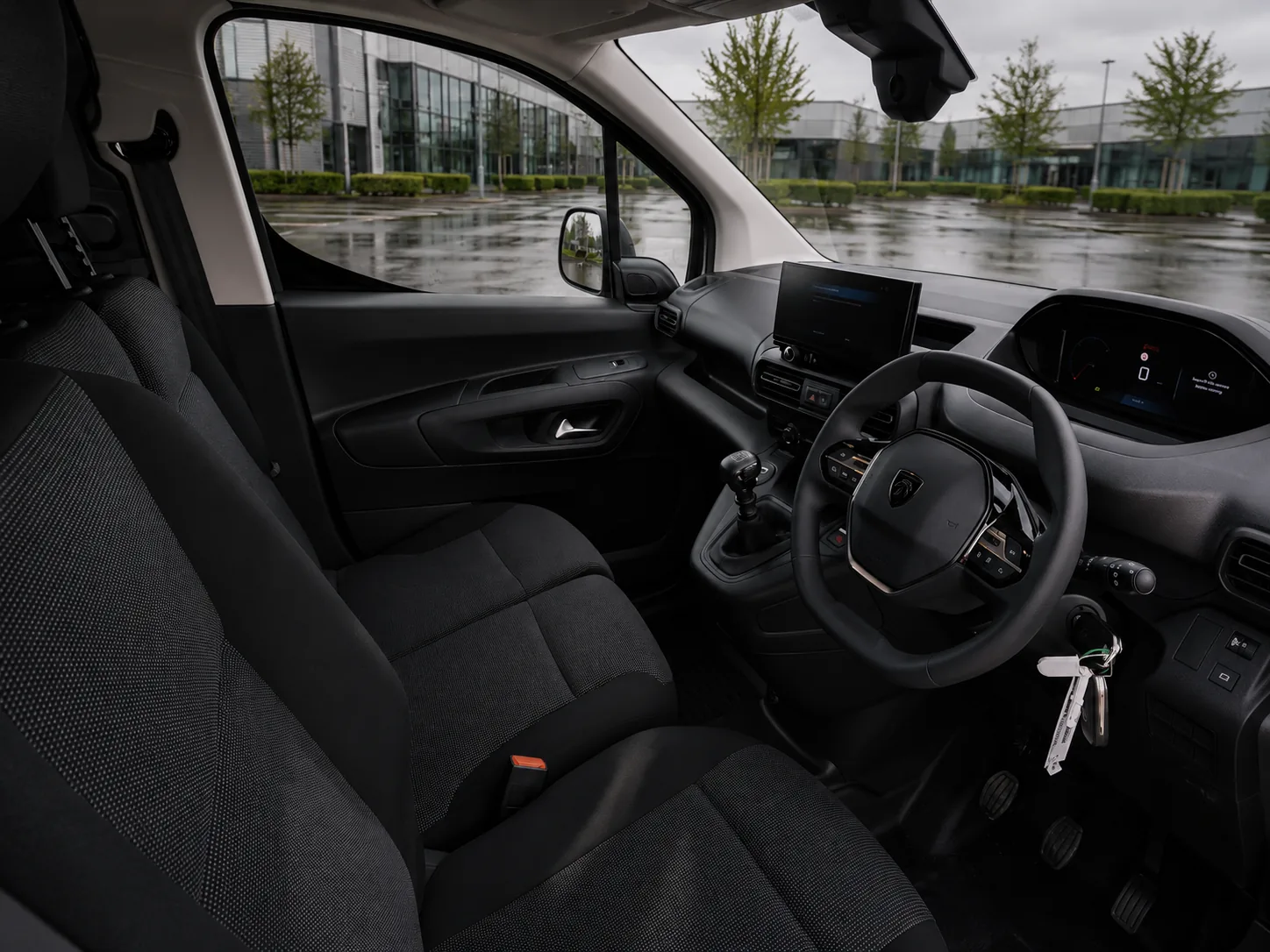 peugeot-partner-m-auto-cab