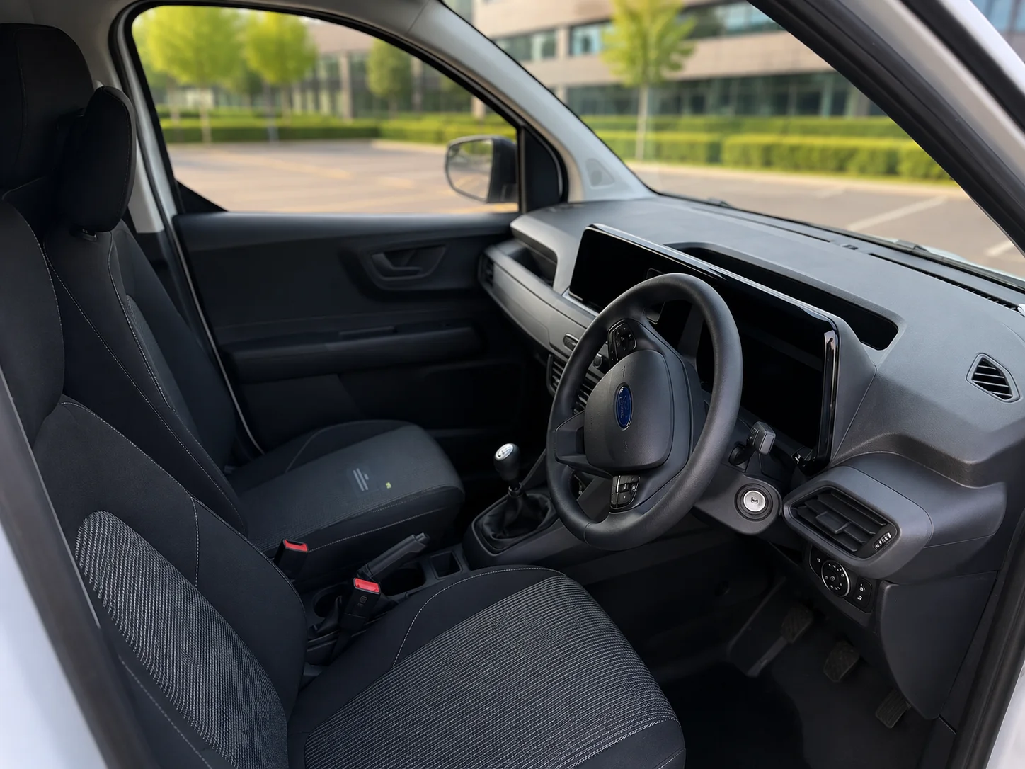ford-courier-leader-4