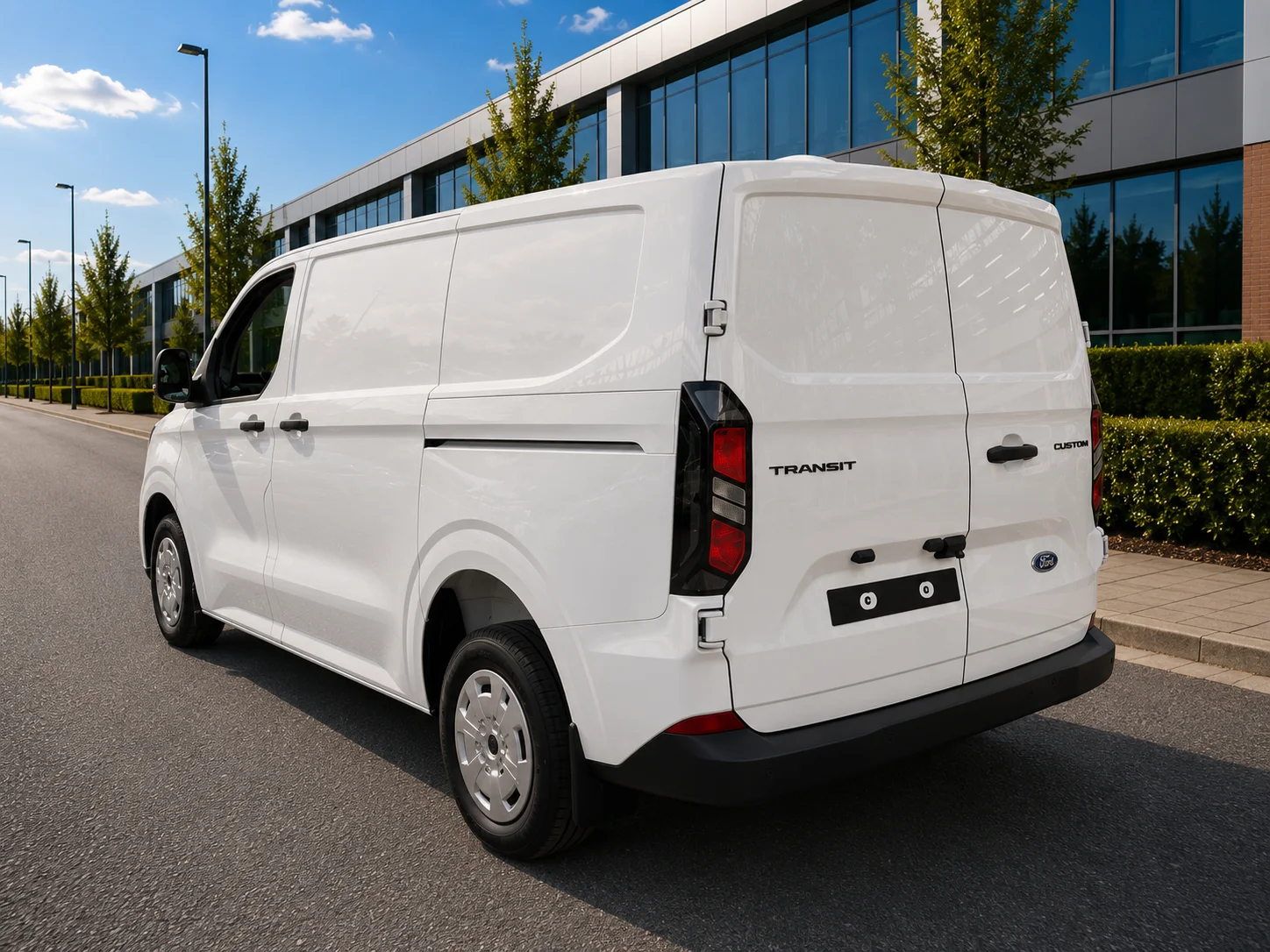 ford-custom-trend-l1-2