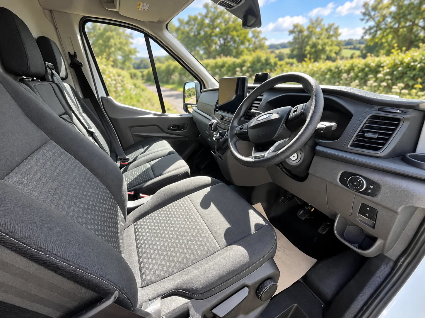 ford-transit-leader-l3h3-v2-6