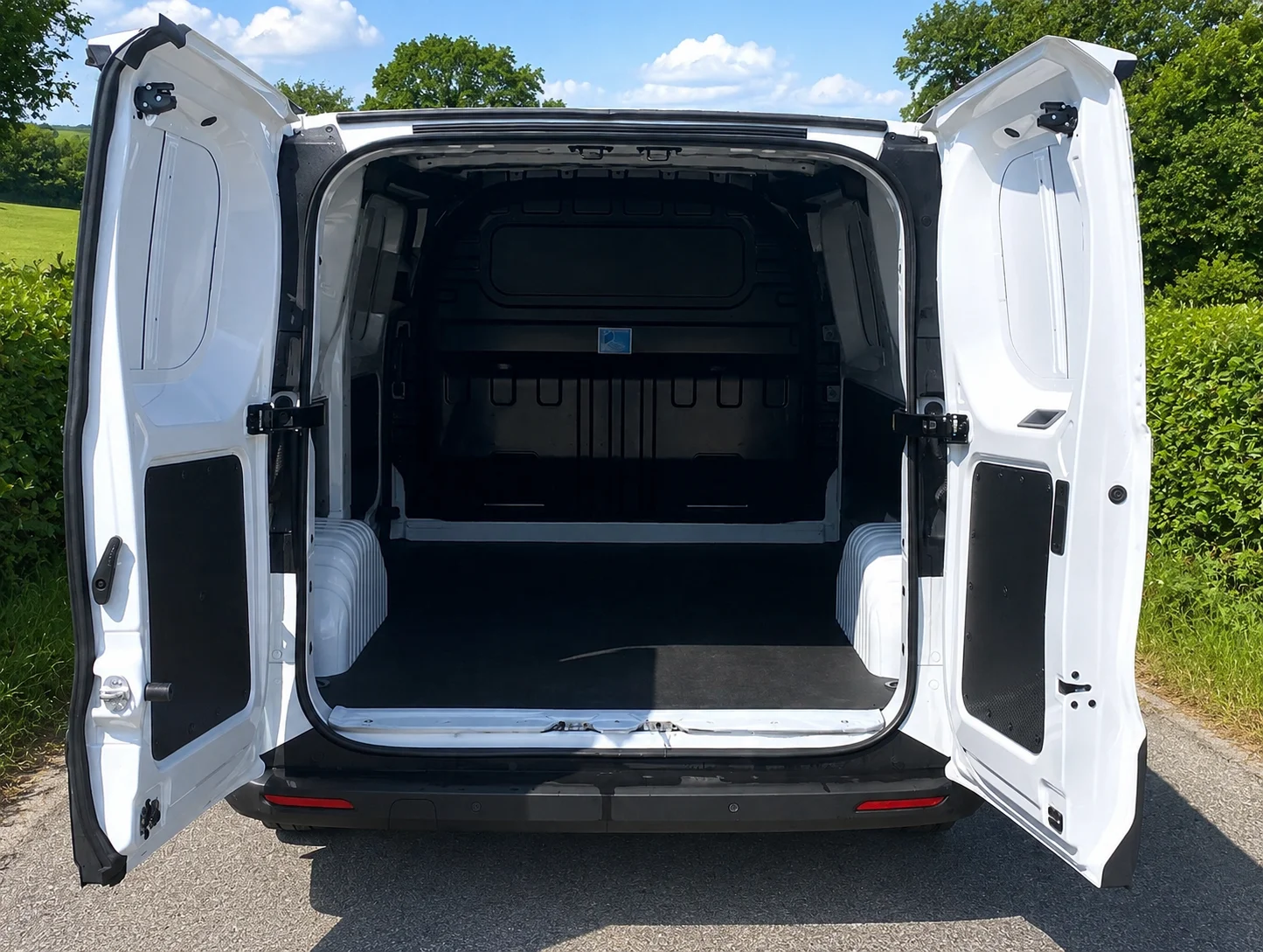 maxus-edeliver7-l1-h1-3
