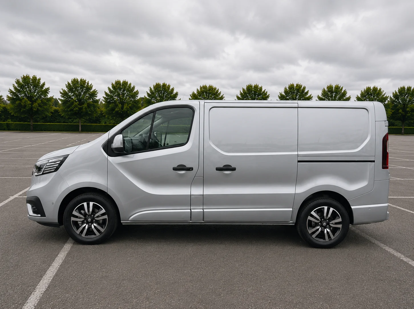 renault-trafic-extra-sport-3